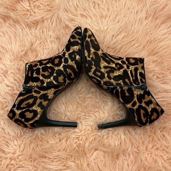 Gorgeous Antonio Milani Cheetah Print Boots Size 8 - Picture 5 of 8